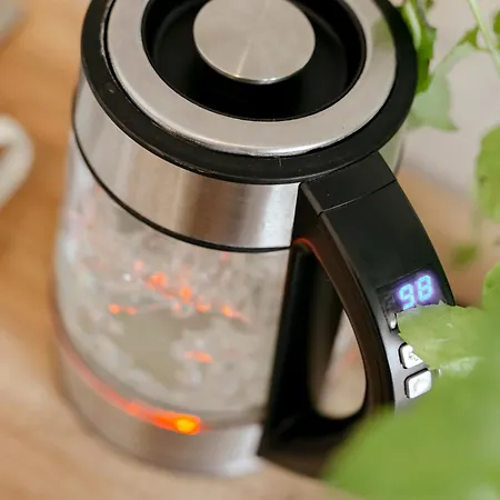 Gagarina 12 - Piekny Apartament Przy Lazienkach Krolewskich - Duze Lozko 160x200cm - Bardzo Duzy Balkon - Wifi - Telewizja Kablowa - Bezplatna Strefa Parkowania - Better Apartment