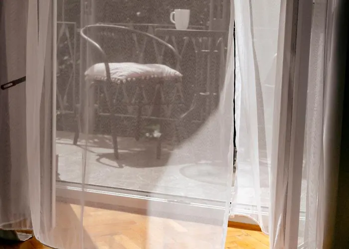 Gagarina 12 - Piekny Apartament Przy Lazienkach Krolewskich - Duze Lozko 160x200cm - Bardzo Duzy Balkon - Wifi - Telewizja Kablowa - Bezplatna Strefa Parkowania - Better وارسو