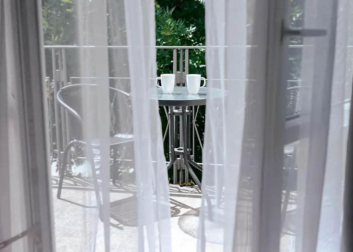 Gagarina 12 - Piekny Apartament Przy Lazienkach Krolewskich - Duze Lozko 160x200cm - Bardzo Duzy Balkon - Wifi - Telewizja Kablowa - Bezplatna Strefa Parkowania - Better وارسو